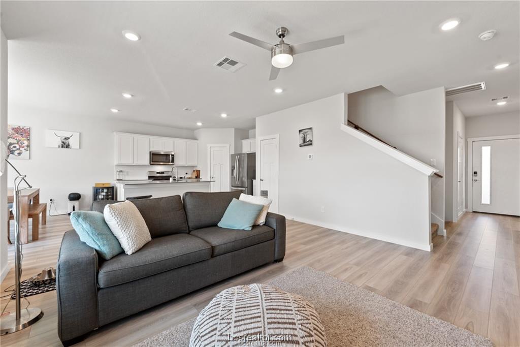 1128 Amistad Loop College Station, TX 77845 - Photo 2 of 10