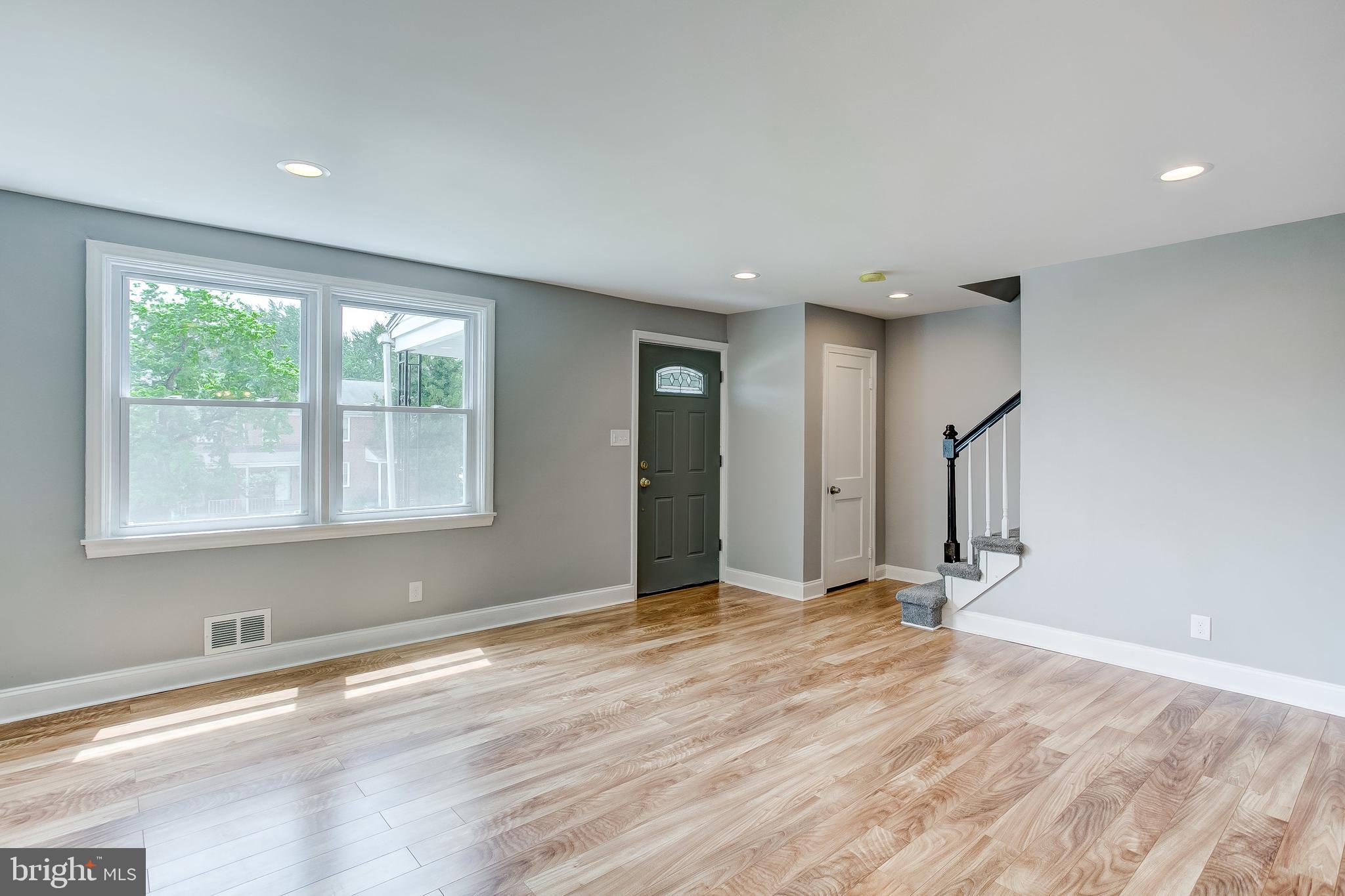 1004 Reverdy Road Baltimore, MD 21212 - Photo 5 of 31