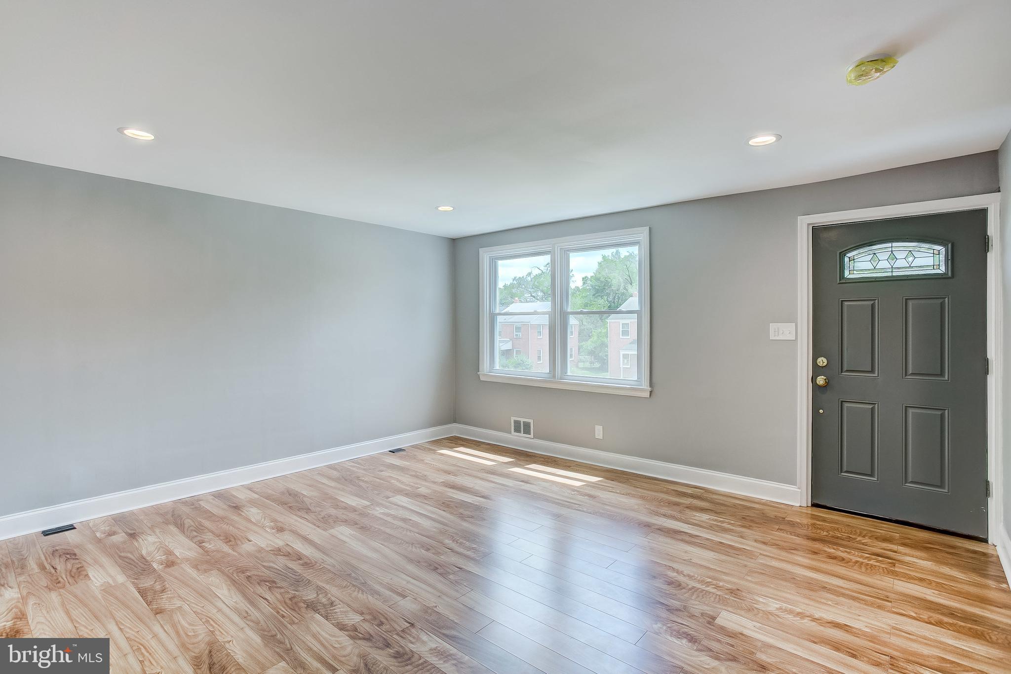 1004 Reverdy Road Baltimore, MD 21212 - Photo 6 of 31