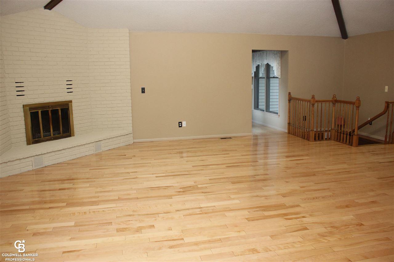 115 Michelle Drive Romeo, MI 48065 - Photo 13 of 28 31368270-12.JPG