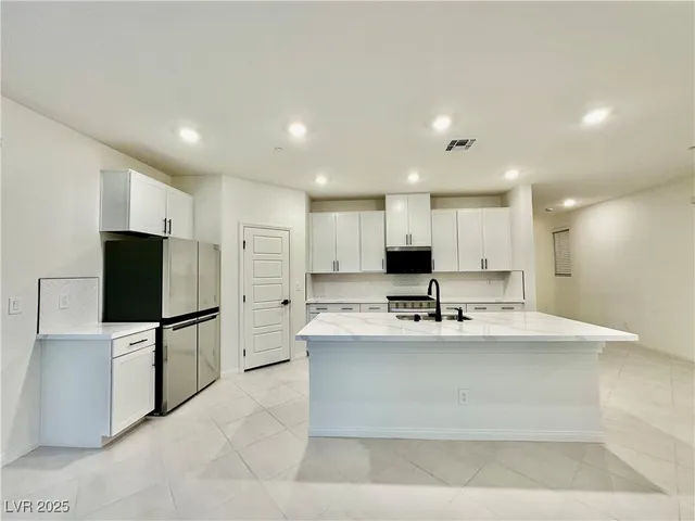 $2,850 | 3630 Cameri Avenue, Henderson, NV 89044