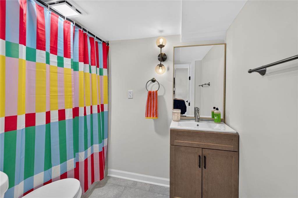 2537 Fontaine Circle Decatur, GA 30032 - Photo 28 of 46 Gallery Image 28