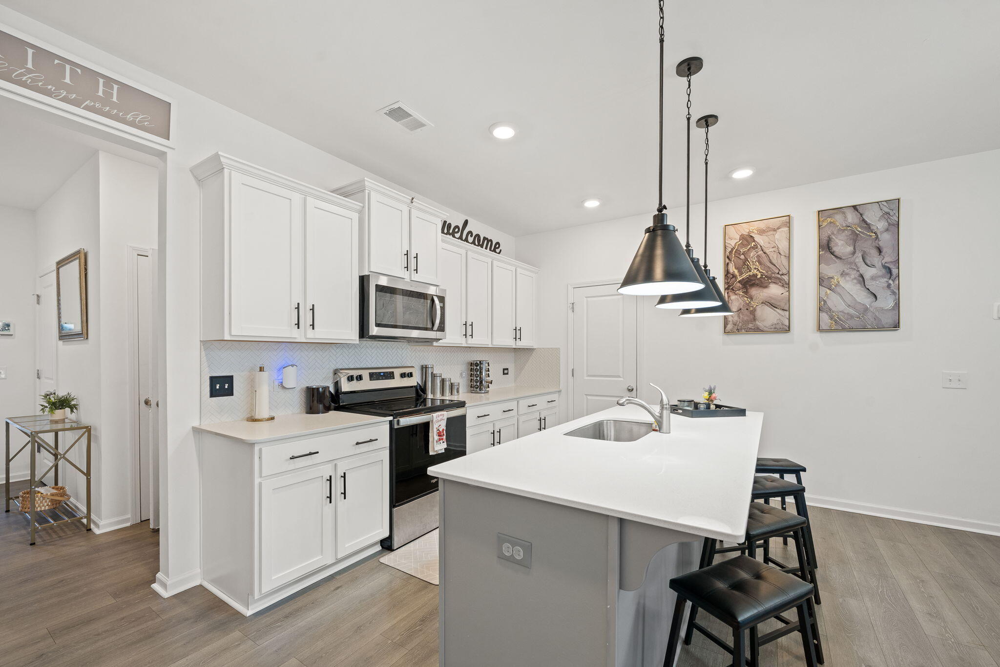 328 Surfbird Road Summerville, SC 29486 - Photo 10 of 22