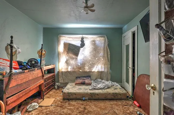 $299,900 | 2119 Charles Street, Hughson, CA 95326