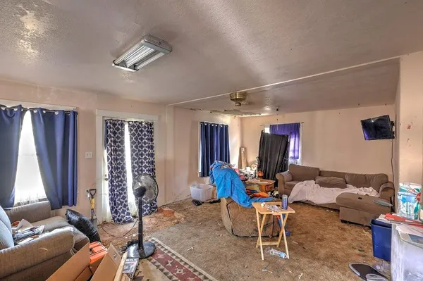 $299,900 | 2119 Charles Street, Hughson, CA 95326