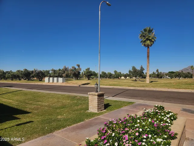 $1,000 | 3033 East Devonshire Avenue, Unit 1028, Phoenix, AZ 85016