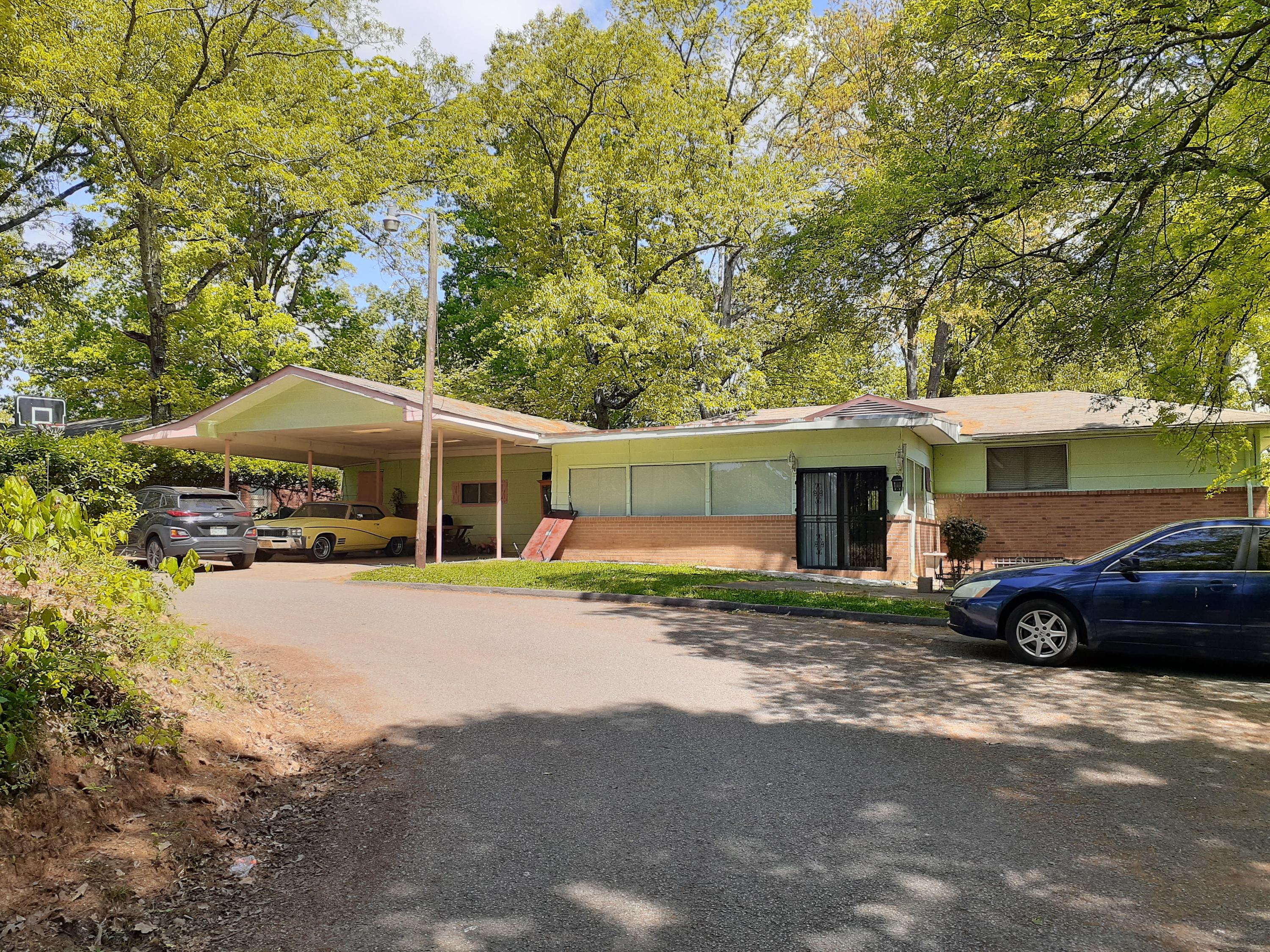 4212 Rogers Road Chattanooga, TN 37411 - Photo 3 of 13 20210422_122819