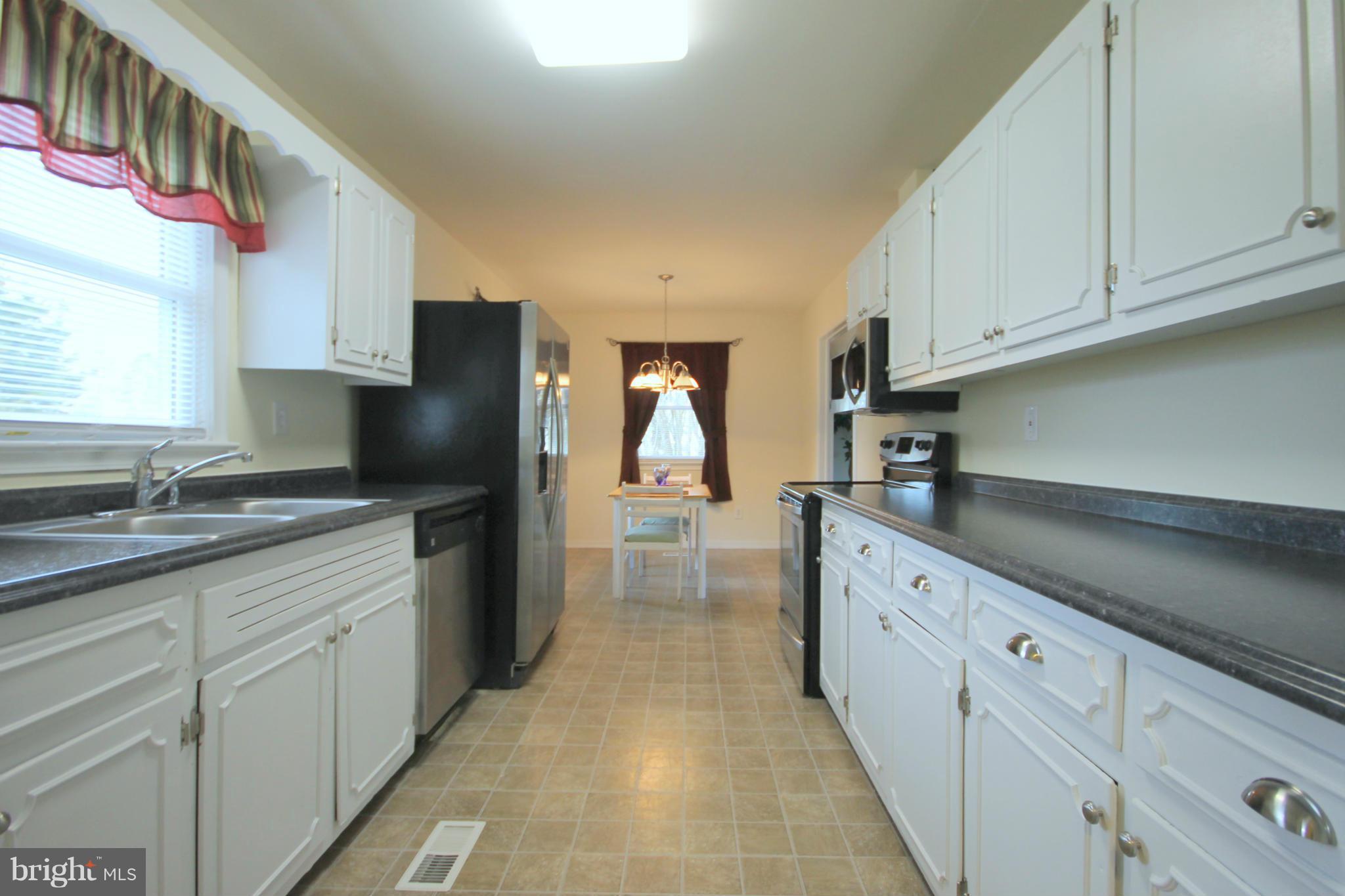 459 Chilton Road Montross, VA 22520 - Photo 3 of 25 Kitchen