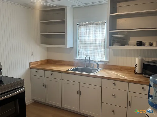 $147,500 | 312 Keller Street, Cuero, TX 77954