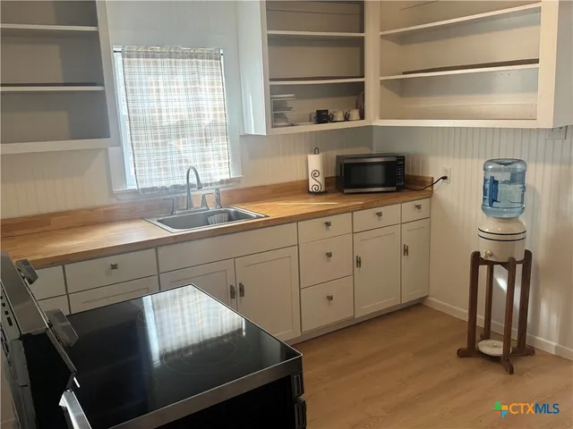 $147,500 | 312 Keller Street, Cuero, TX 77954