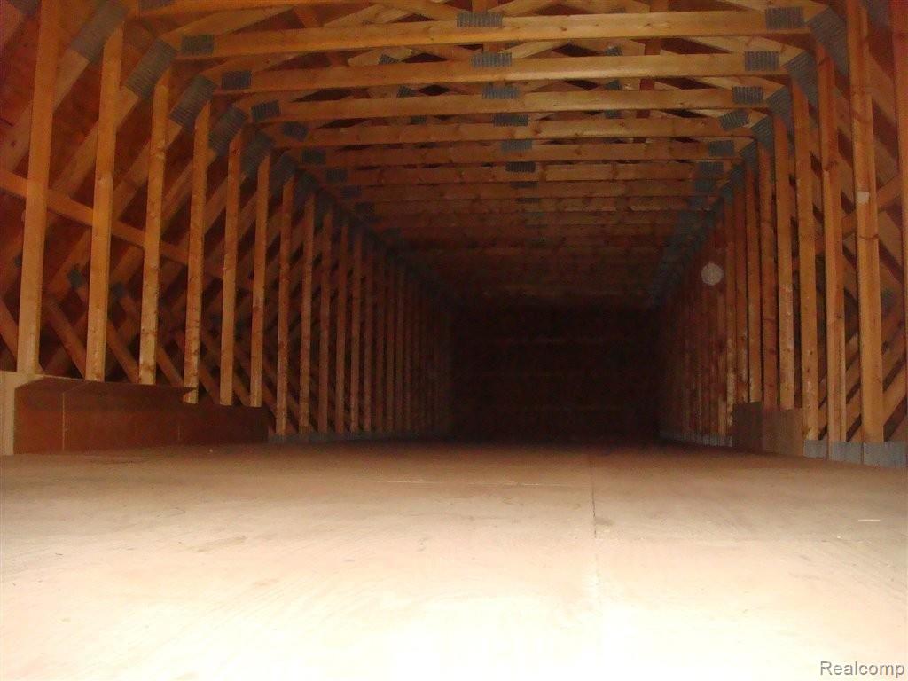 7115 Graham Road Jeddo, MI 48032 - Photo 21 of 23 polebarn loft