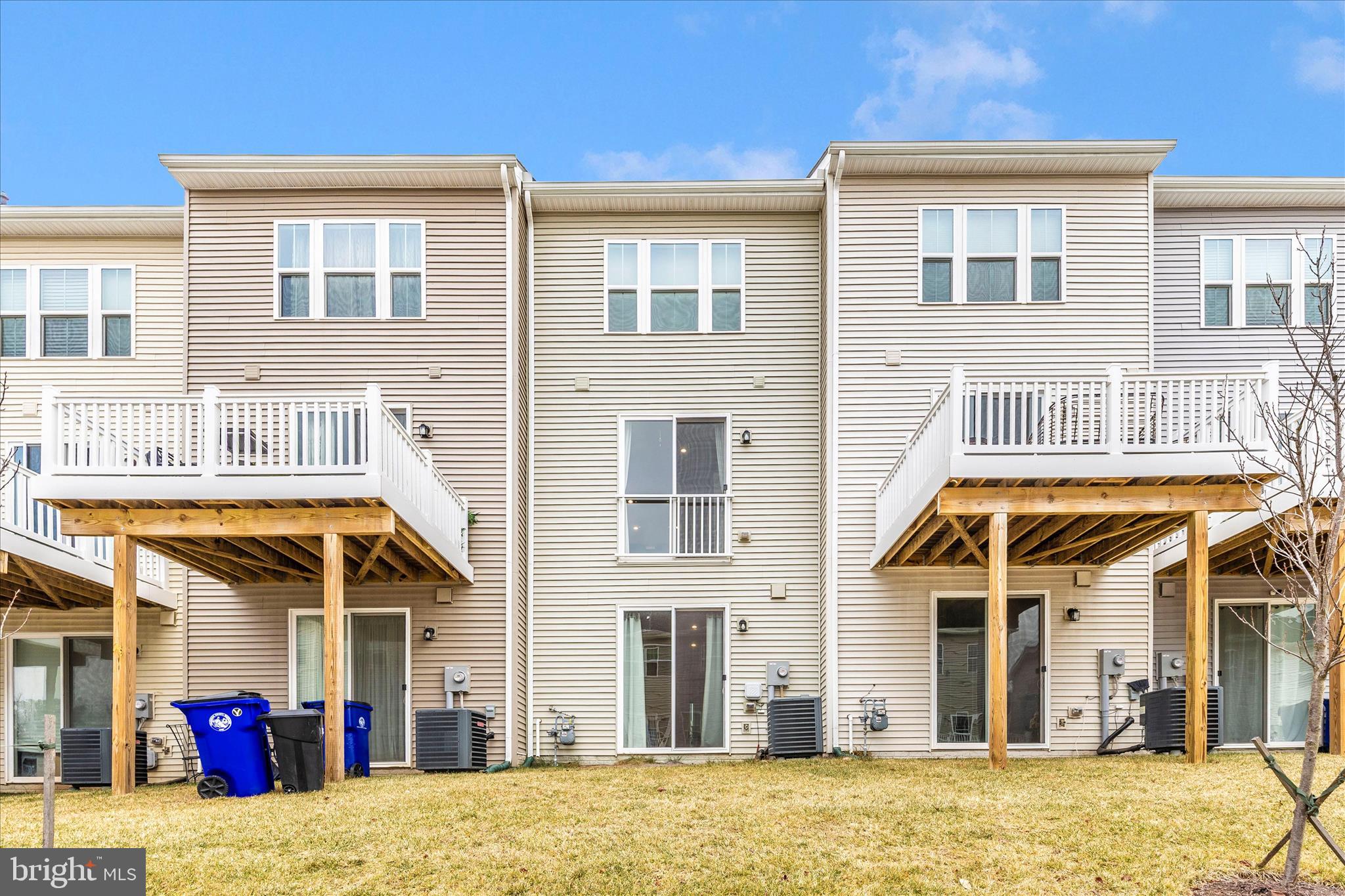 344 Patterson Park Road Frederick, MD 21703 - Photo 37 of 41 a front view of a house with a yard