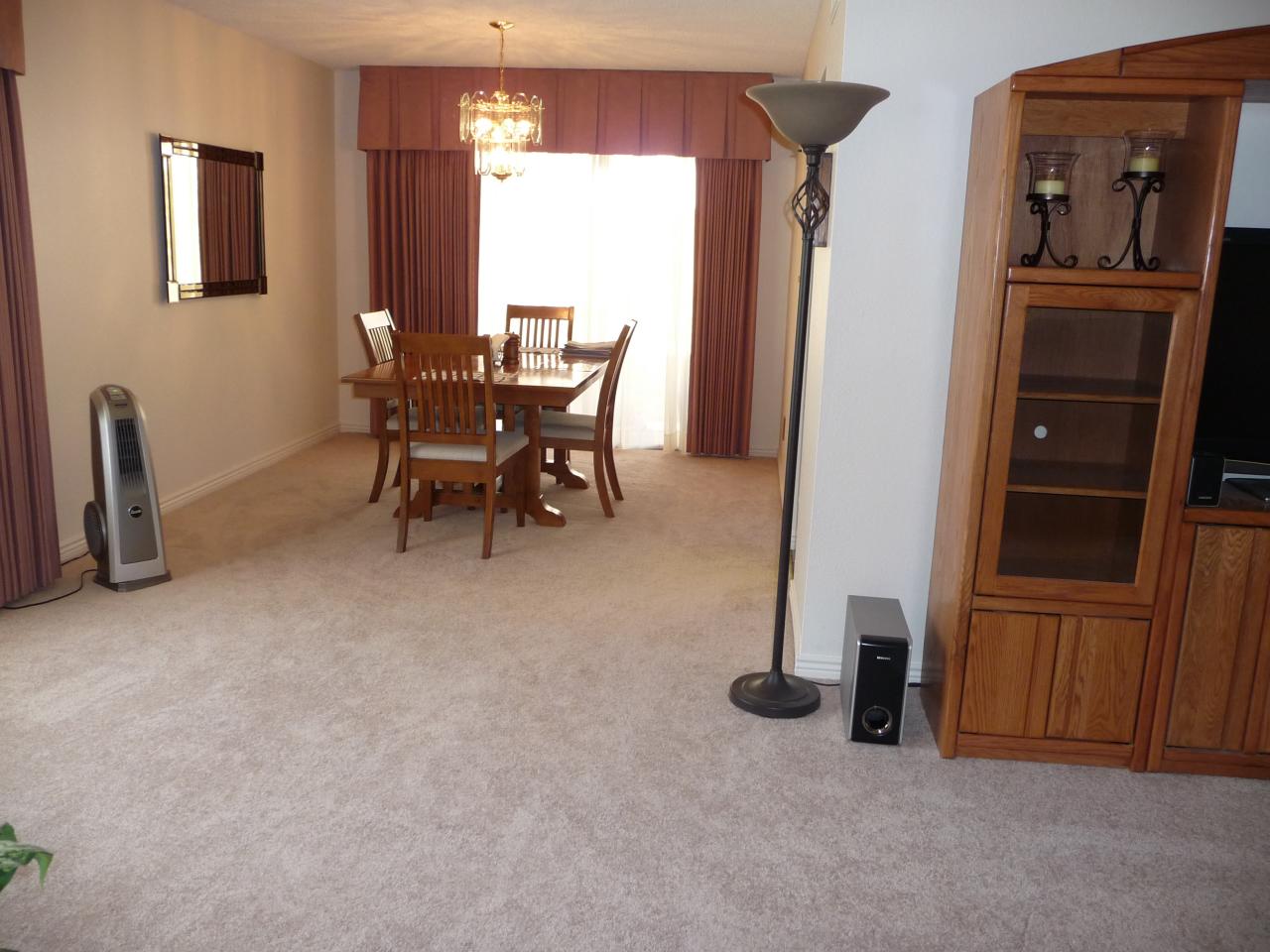 3940 West Hearn Road Phoenix, AZ 85053 - Photo 3 of 6 Formal Dining Room