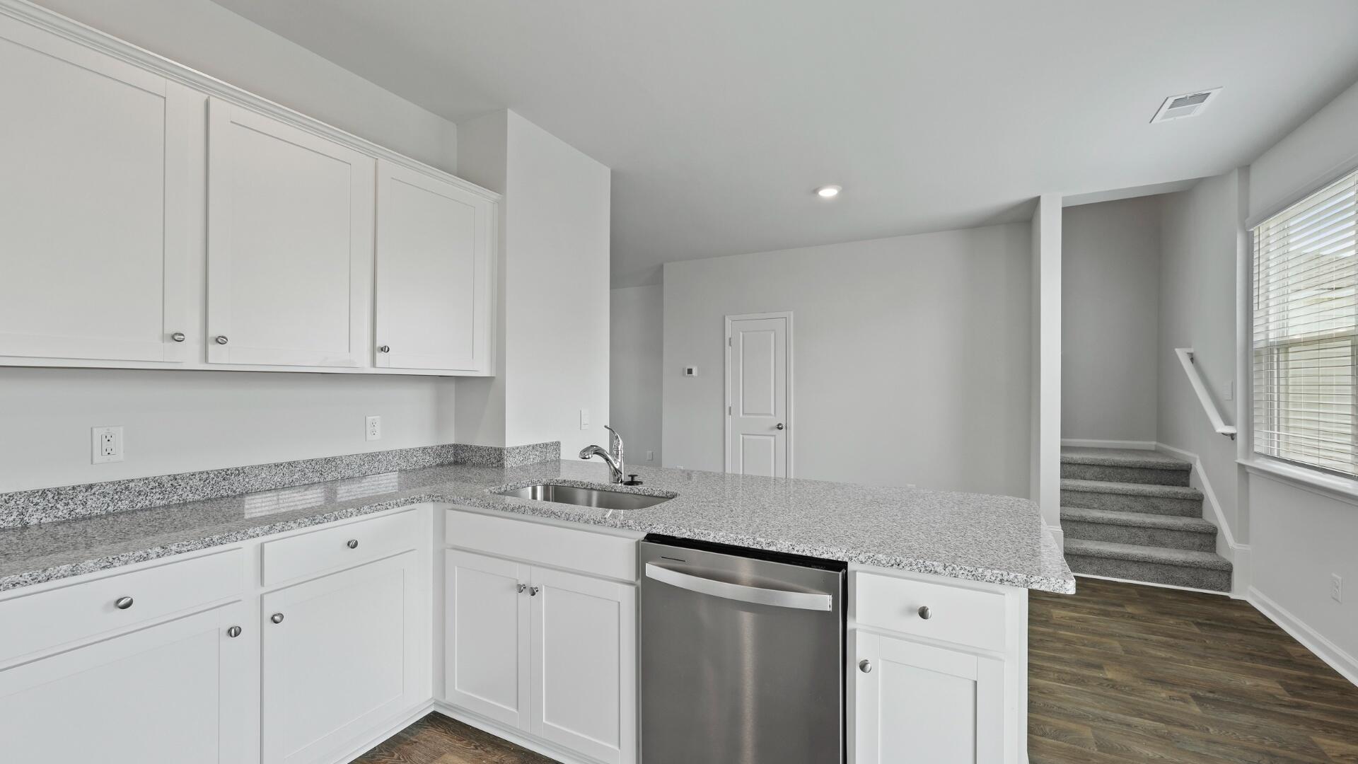 197 Horizon Rdg Drive Summerville, SC 29486 - Photo 44 of 60 25_550a7305