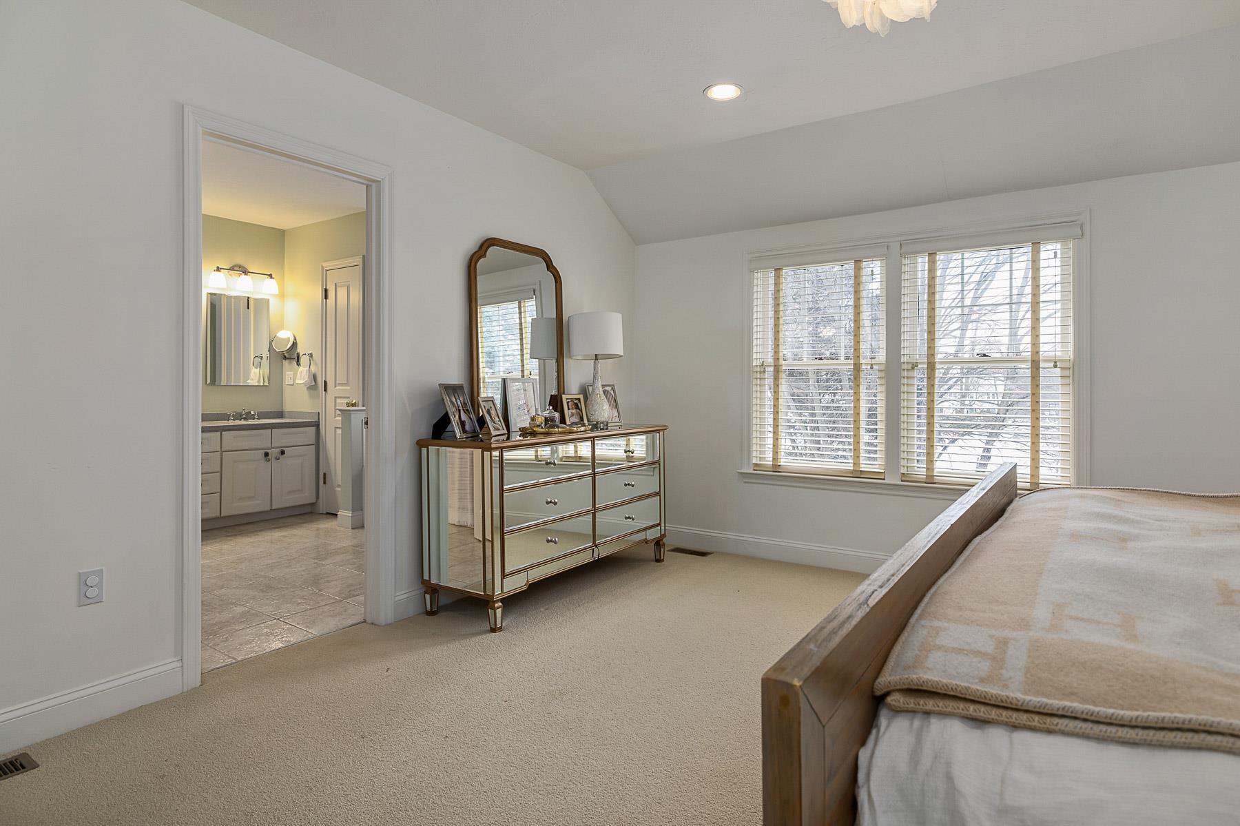 3 Squamscott Circle Exeter, NH 03833 - Photo 29 of 40