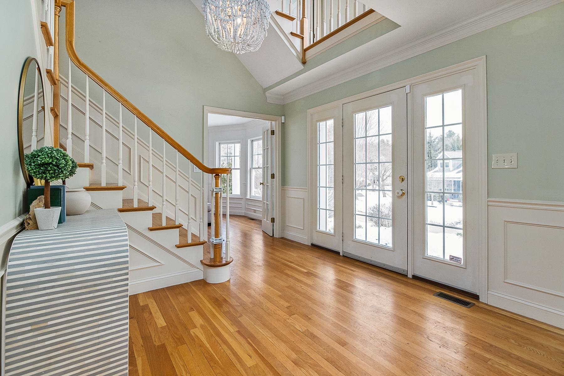 3 Squamscott Circle Exeter, NH 03833 - Photo 6 of 40