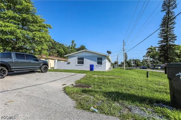 $295,900 | 2406 Linhart Avenue, Fort Myers, FL 33901