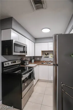 $295,900 | 2406 Linhart Avenue, Fort Myers, FL 33901