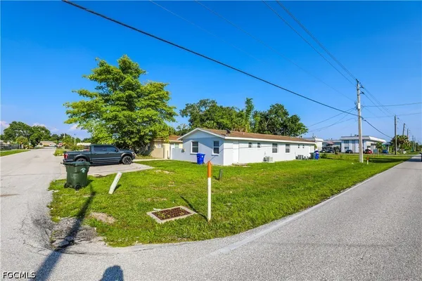 $295,900 | 2406 Linhart Avenue, Fort Myers, FL 33901