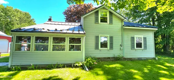 $225,000 | 706 East Lykers Road, Root, NY 12166