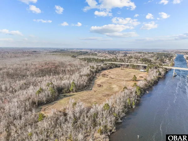 $5,750,000 | 150 Hampton Road, Coinjock, NC 27923