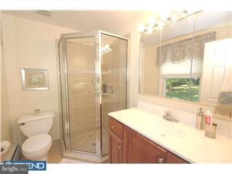 17 Chetwynd Road Paoli, PA 19301 - Photo 11 of 12 Bedroom - Main