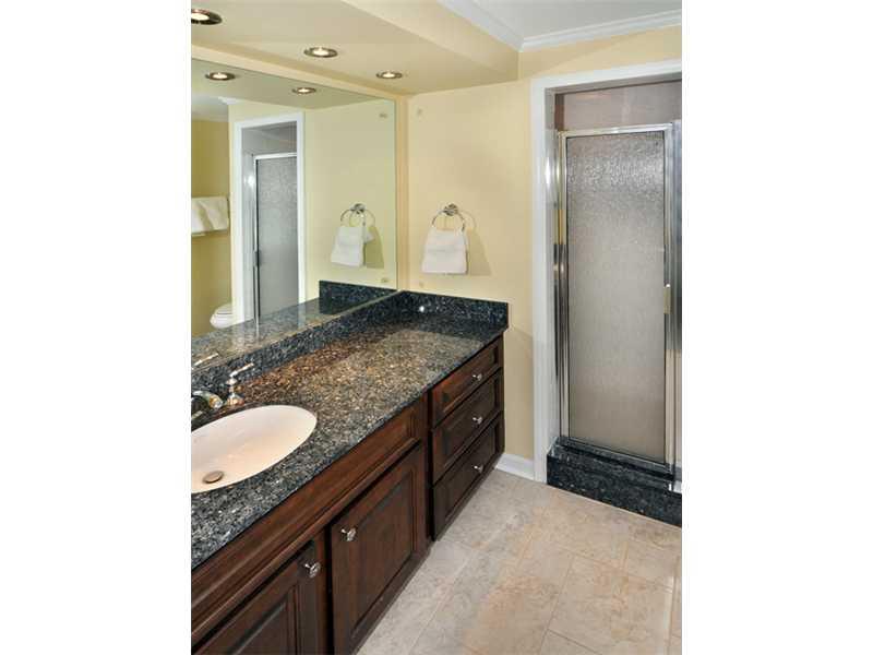 130 Field Club Road Fox Chapel, PA 15238 - Photo 11 of 24 Master Bath/Spa.