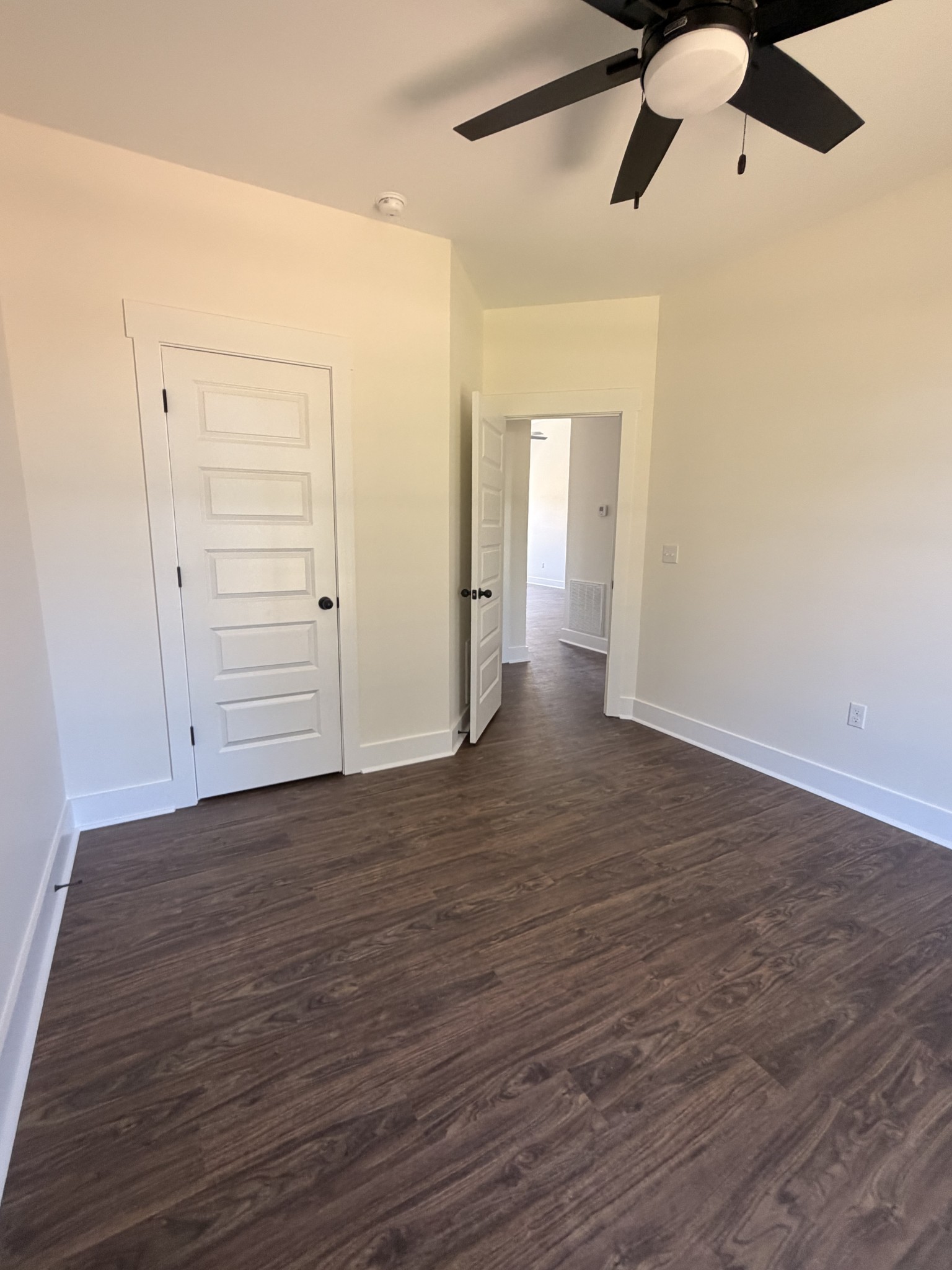 527 Old Hopkinsville Road Cadiz, KY 42211 - Photo 18 of 31 a view of empty room with wooden floor
