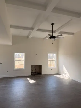 $329,900 | 527 Old Hopkinsville Road, Cadiz, KY 42211
