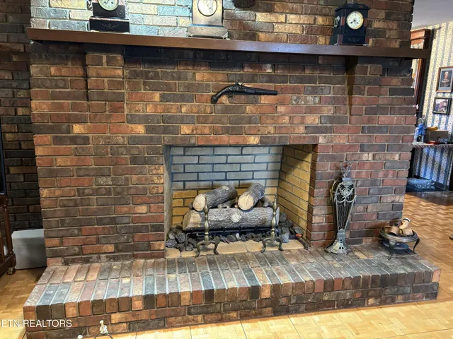 1614 Oak Street, Loudon, TN 37774