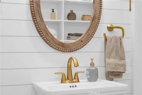 $1,459,000 | 1241 East Mayfair Avenue, Orange, CA 92867