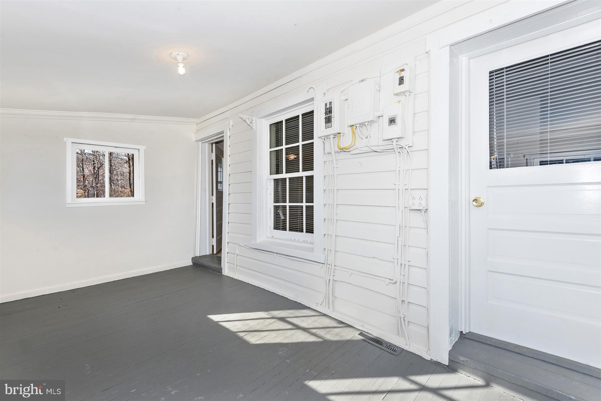 6110 Mt Phillip Road Frederick, MD 21703 - Photo 22 of 30 Interior (General)