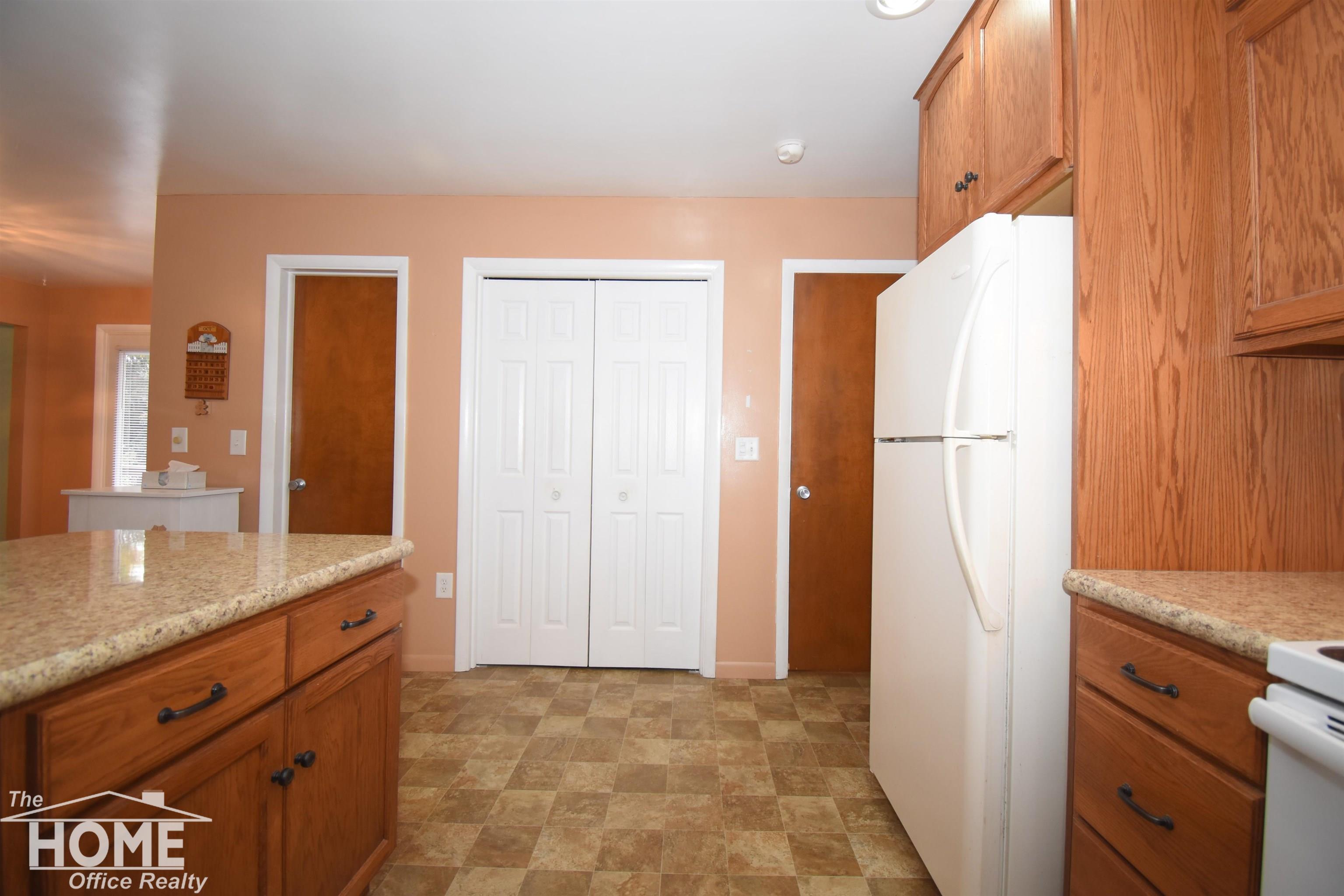 10357 Cronk Road Lennon, MI 48449 - Photo 9 of 40 50159442-2490cc04-f3c4-415d-8df6-ff5aca79b51a.JPG