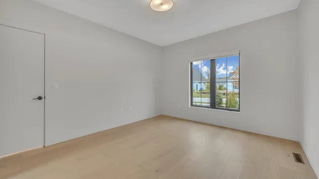 $589,000 | 513 Mdw Circle East, Kohler, WI 53044