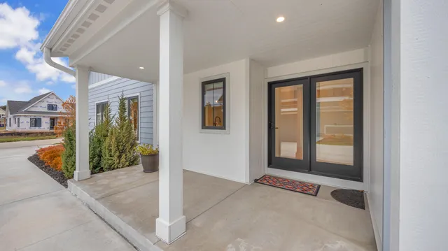 $589,000 | 513 Mdw Circle East, Kohler, WI 53044