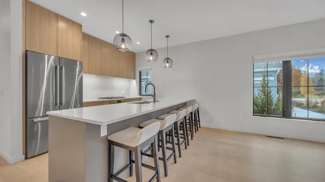 $589,000 | 513 Mdw Circle East, Kohler, WI 53044