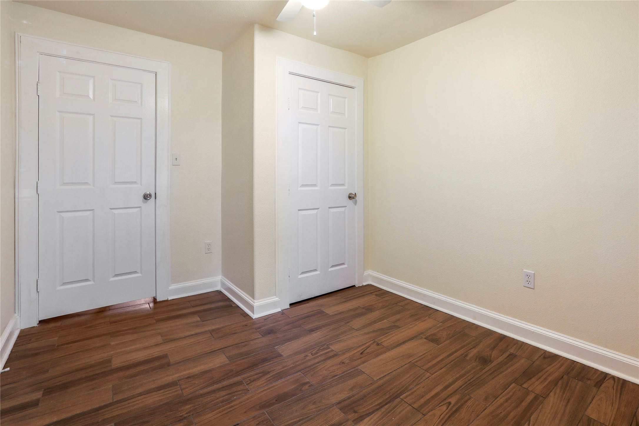 4606 Antha Street Houston, TX 77016 - Photo 11 of 27 a view of an empty room with wooden floor