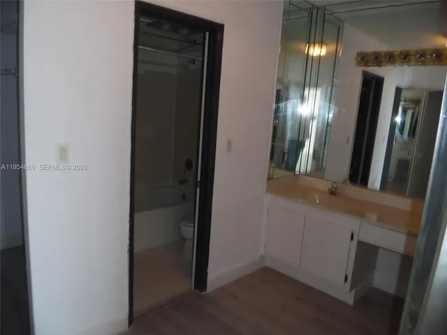 $2,950 | 20505 East Country Club Drive, Unit 1135, Aventura, FL 33180