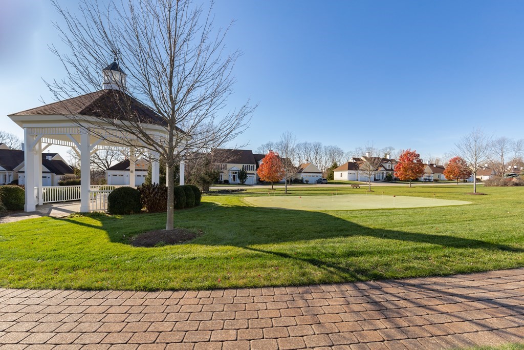 22 English Commons: 12 Boston Street, Unit 22 Topsfield, MA 01983 - Photo 36 of 41 a view of a park with large trees