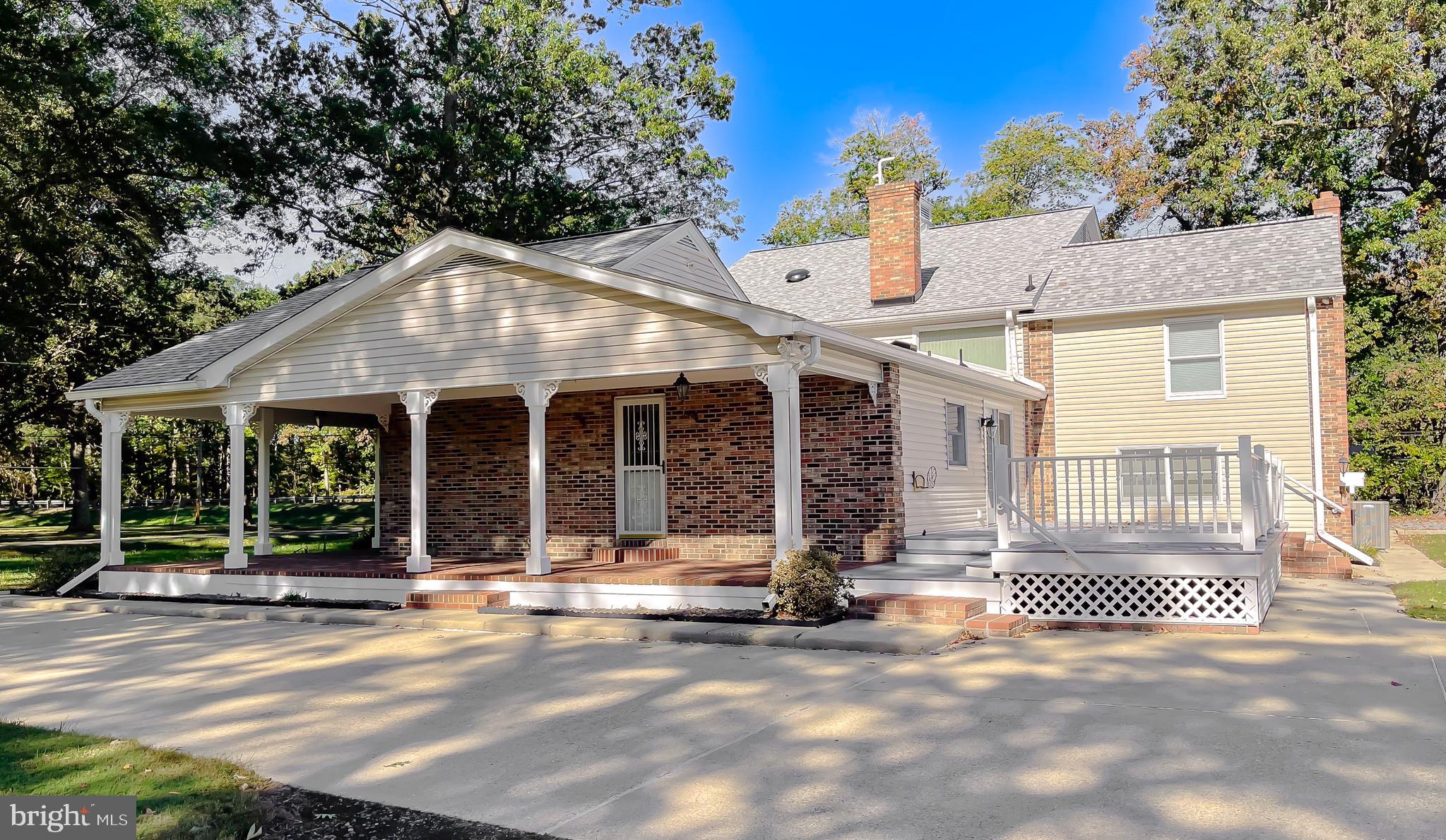 45146 Andover Estates Road Valley Lee, MD 20692 - Photo 17 of 95 Side porch Apt 4