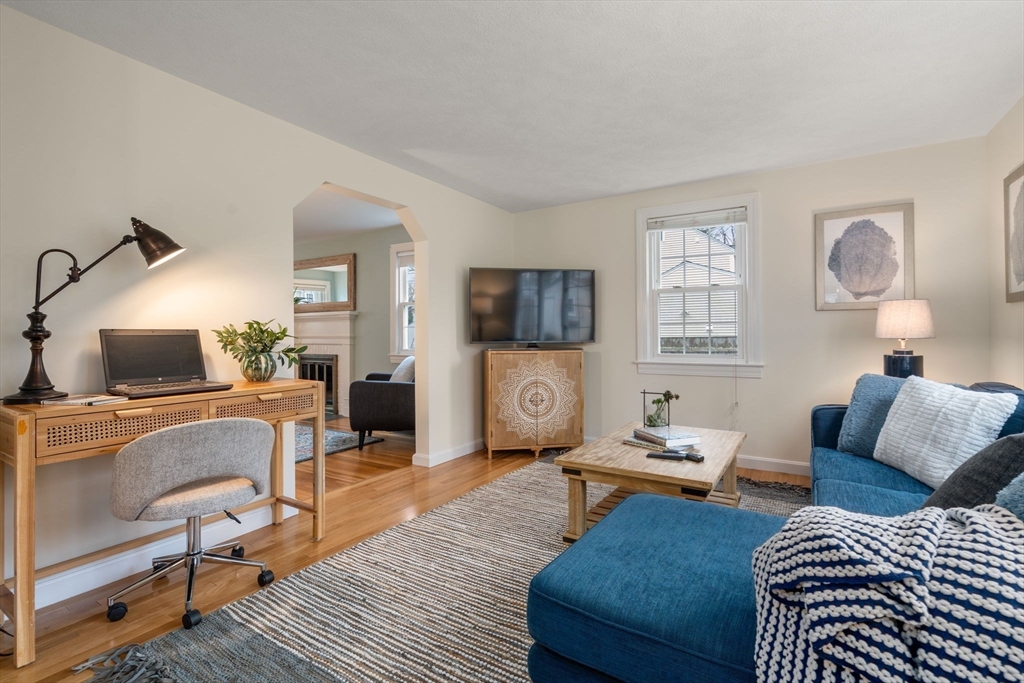5 Barnesdale Road Natick, MA 01760 - Photo 14 of 33 Gallery Image 14