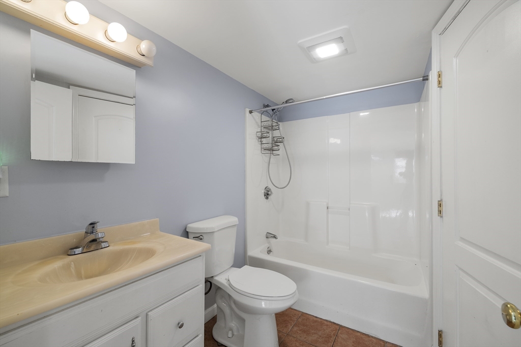 69 Dale Street Revere, MA 02151 - Photo 19 of 25