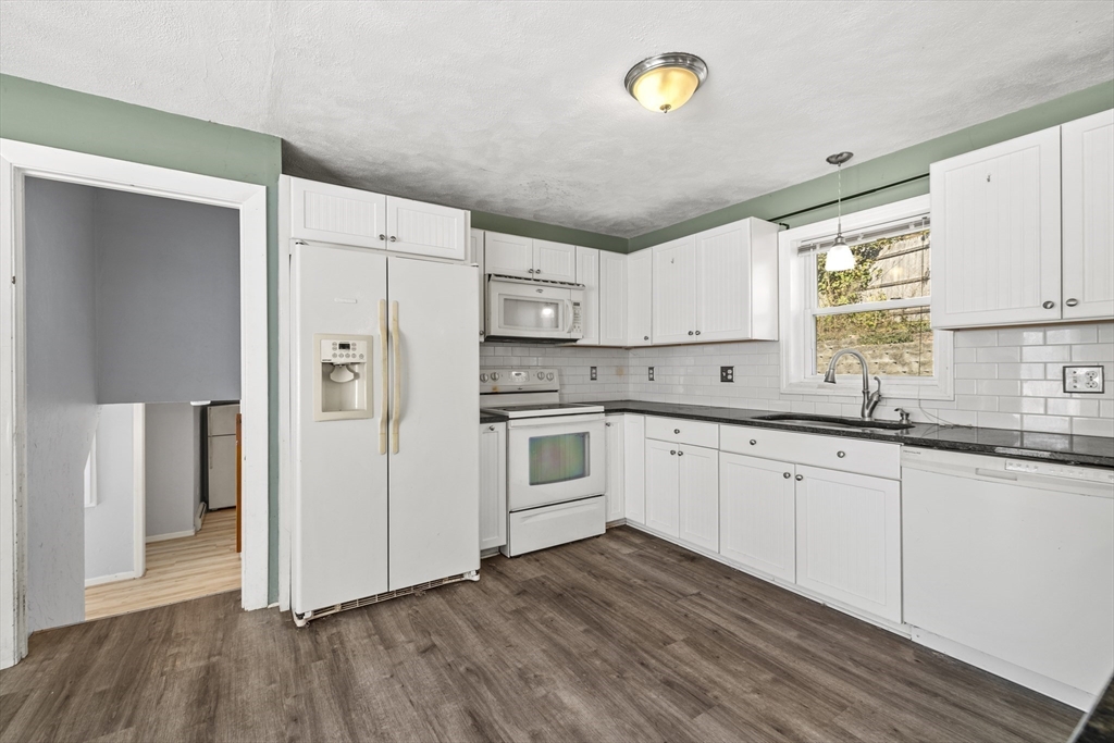 69 Dale Street Revere, MA 02151 - Photo 5 of 25