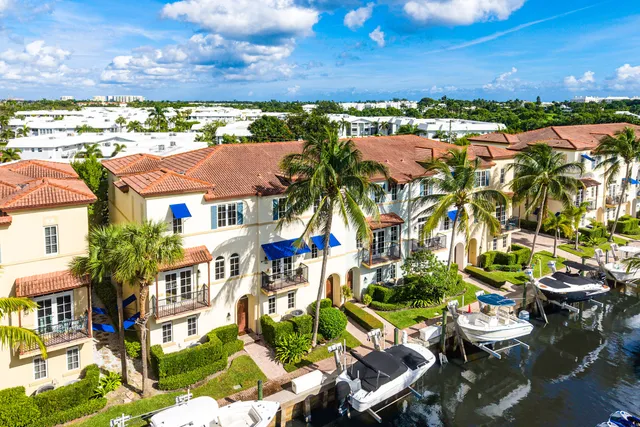 $799,000 | 824 Virginia Gardens Drive, Boynton Beach, FL 33435