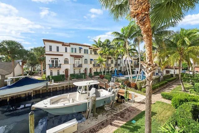 $799,000 | 824 Virginia Gardens Drive, Boynton Beach, FL 33435