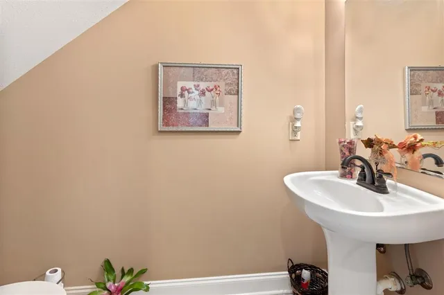 $195,900 | 1500 L'Acadie Drive, Unit G, Lake Charles, LA 70605