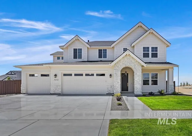 $899,900 | 9332 West Gladiola Street, Star, ID 83669
