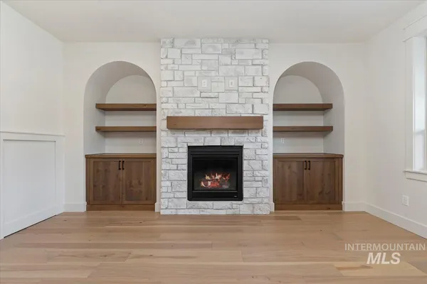 $899,900 | 9332 West Gladiola Street, Star, ID 83669