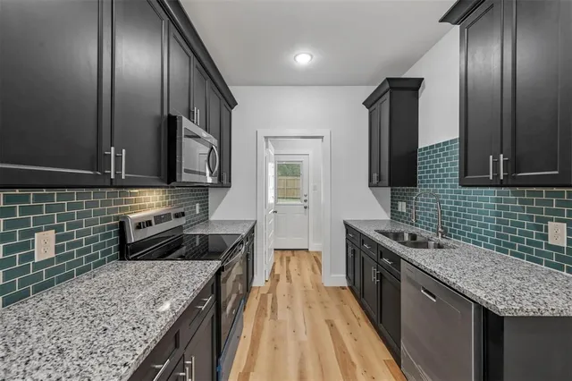 $1,550 | 6127 Tejas Drive, Mabank, TX 75156