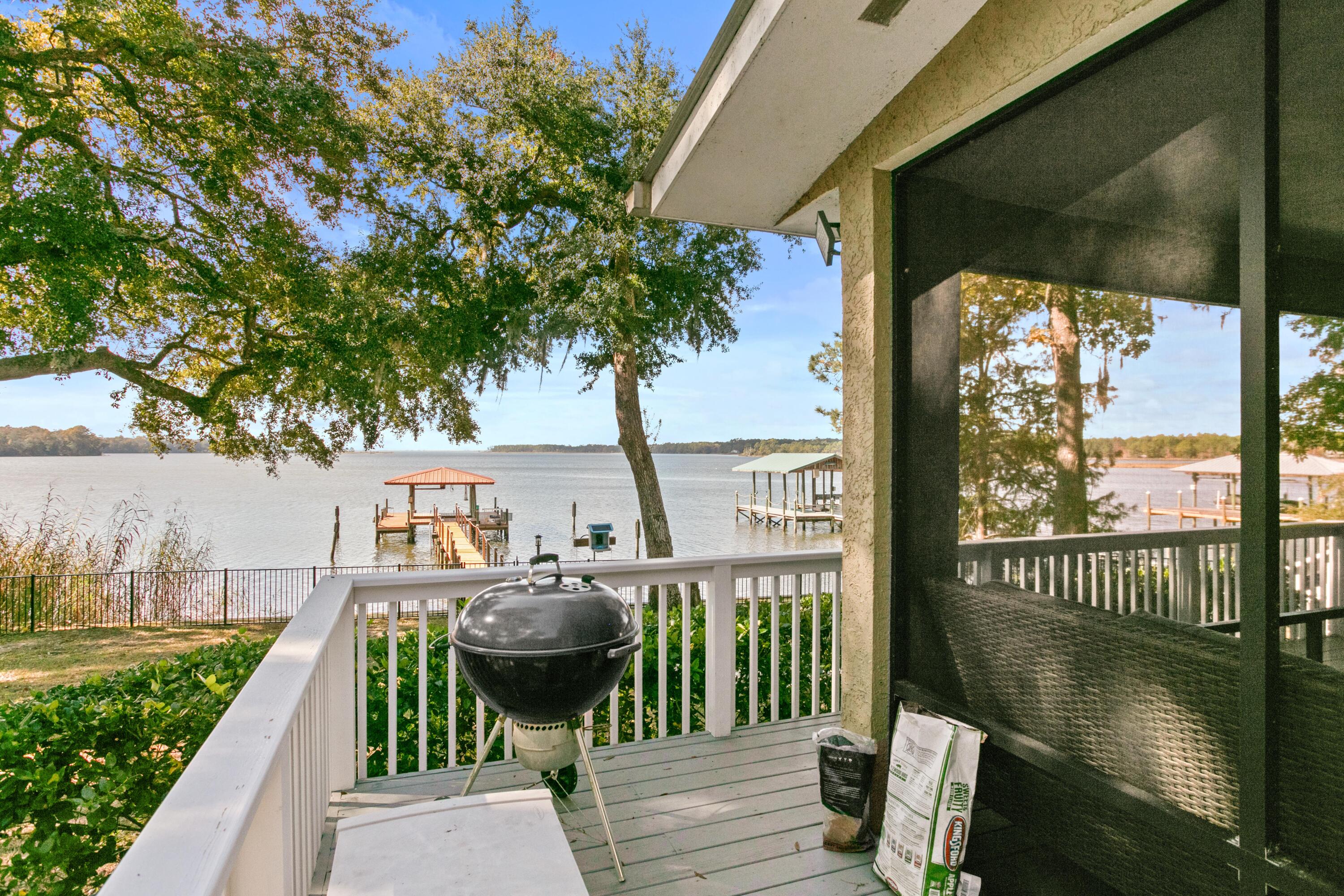 41 Waterview Place Freeport, FL 32439 - Photo 56 of 74 63